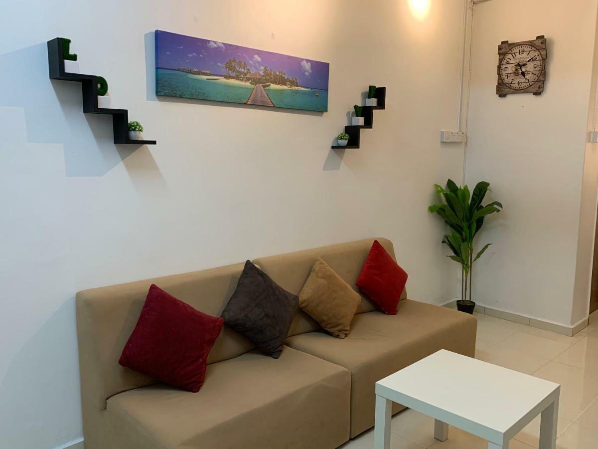 Retrohousecoco经典怀旧风格民宿nearjonker&Afamosa鸡场街红屋 By Myplace Malacca Exteriör bild